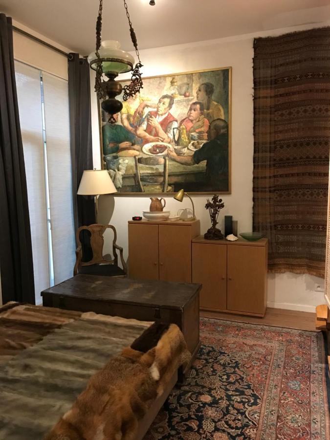 Caravaggio Boutique Suites アントウェルペン エクステリア 写真
